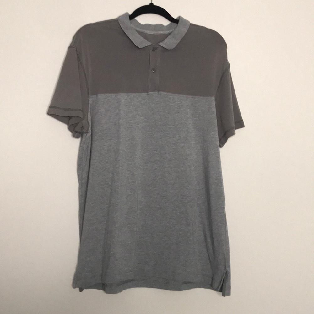 Men’s gray lulu lemon short sleeve collar/polo